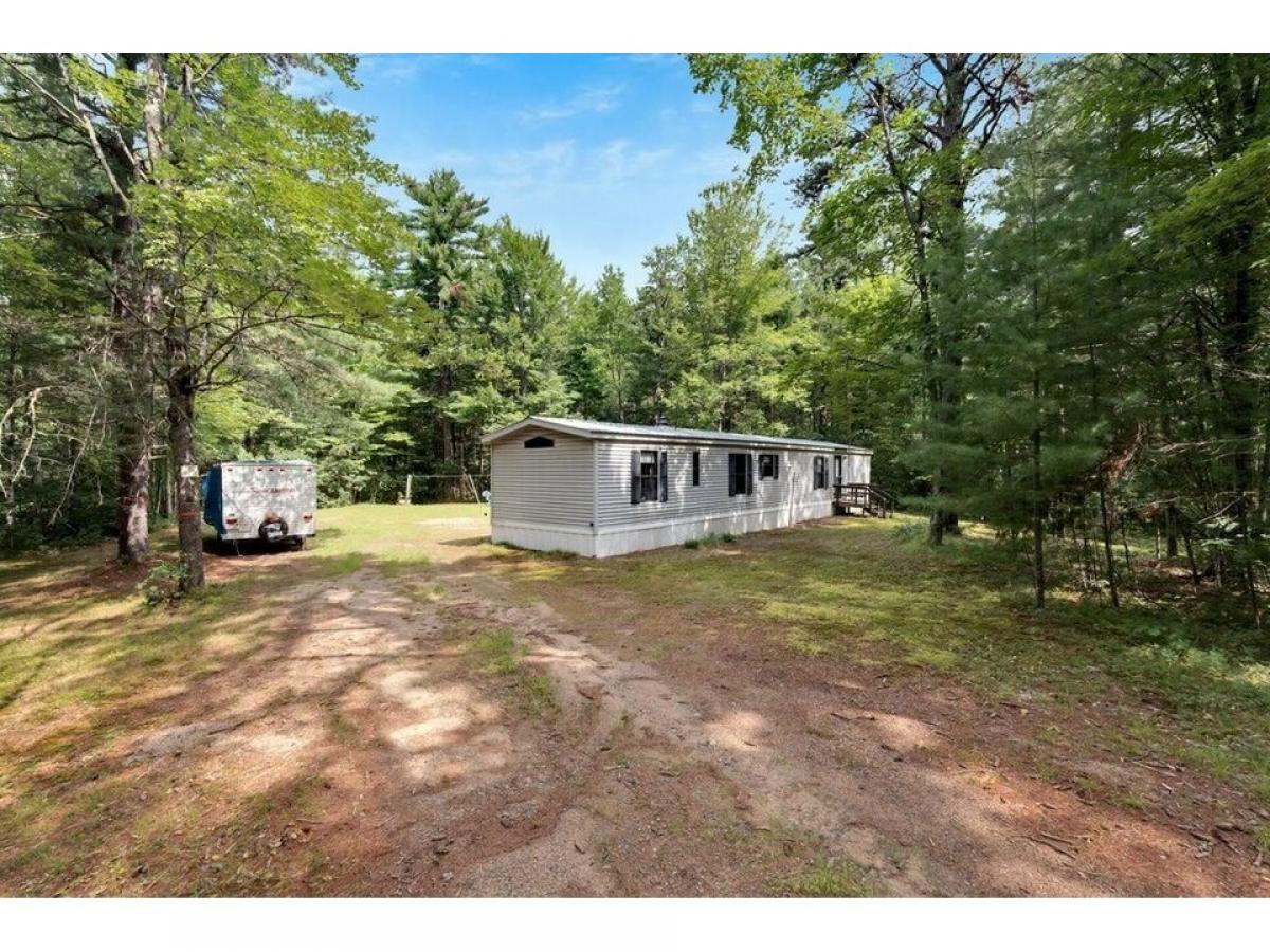 Picture of Home For Sale in Ossipee, New Hampshire, United States