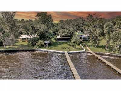 Home For Sale in Salt Springs, Florida