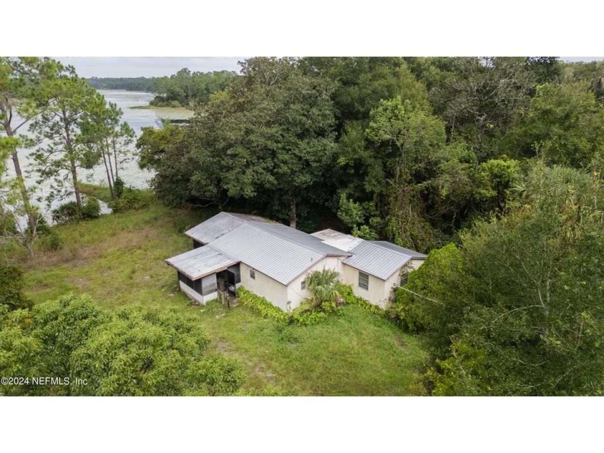 Picture of Home For Sale in Pomona Park, Florida, United States