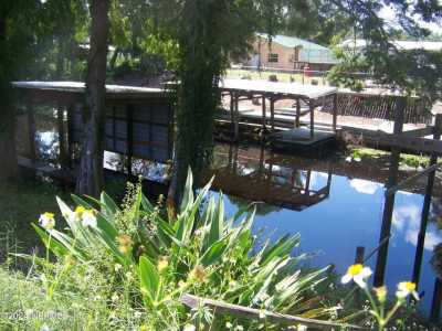 Home For Sale in Satsuma, Florida