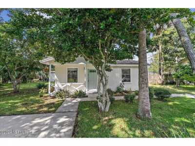 Home For Sale in Atlantic Beach, Florida