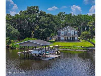 Home For Sale in Palatka, Florida