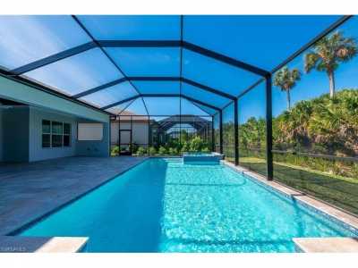 Home For Sale in Naples, Florida