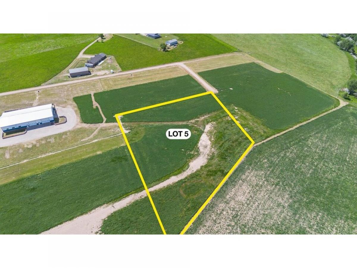 Picture of Residential Land For Sale in Belle Fourche, South Dakota, United States