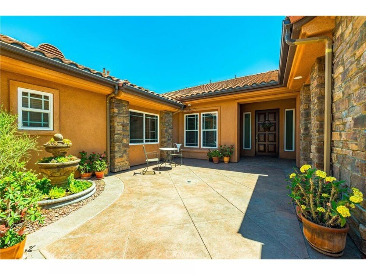 Picture of Home For Sale in Riverside, California, United States