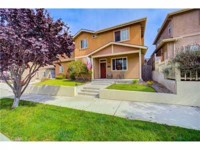 Home For Sale in Oceano, California