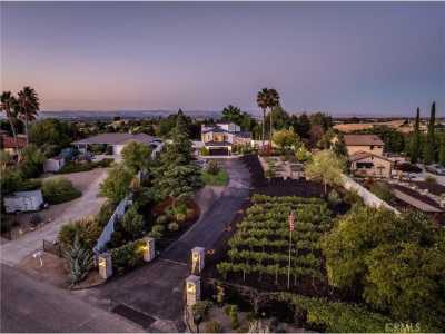 Home For Sale in Paso Robles, California