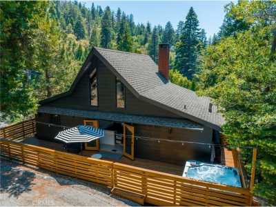 Home For Sale in Lake Arrowhead, California