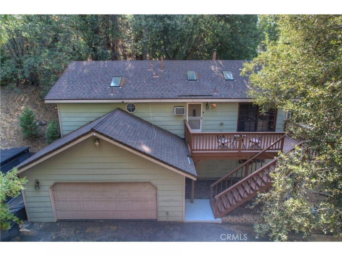 Picture of Home For Sale in Crestline, California, United States