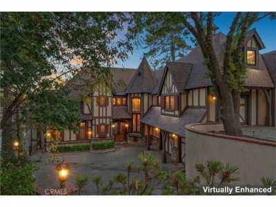 Home For Sale in Lake Arrowhead, California