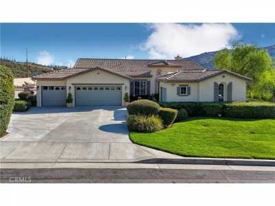 Home For Sale in Yucaipa, California