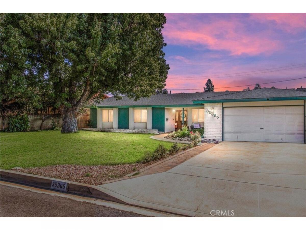 Picture of Home For Sale in Yucaipa, California, United States