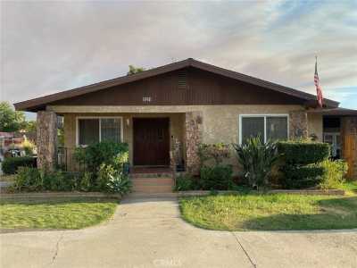 Home For Sale in Redlands, California