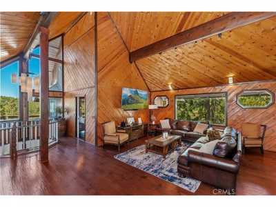 Home For Sale in Lake Arrowhead, California