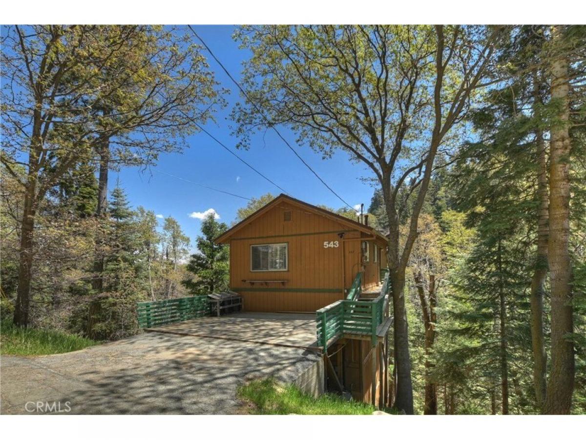 Picture of Home For Sale in Lake Arrowhead, California, United States