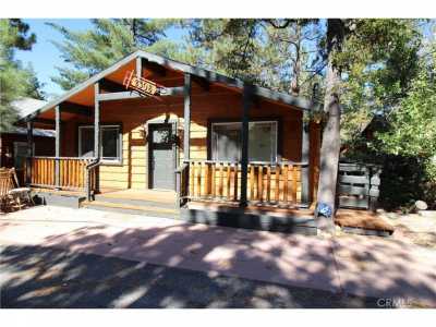 Home For Sale in Arrowbear, California