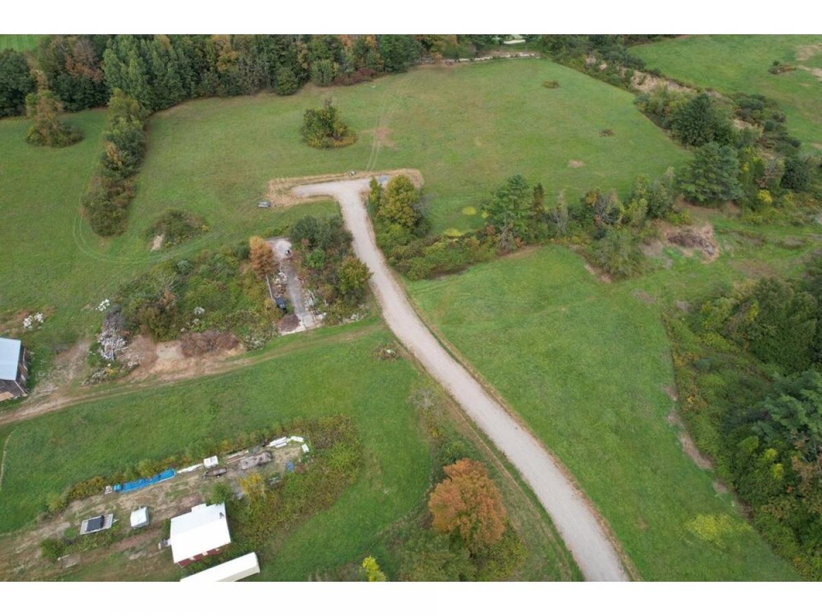 Picture of Residential Land For Sale in Oakland, Maine, United States