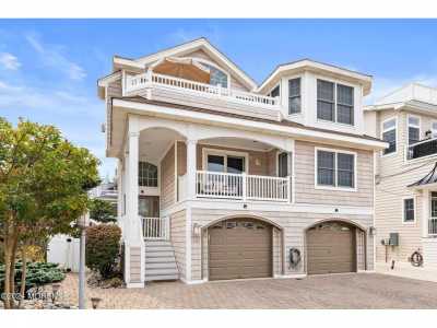 Home For Sale in Long Beach Twp, New Jersey