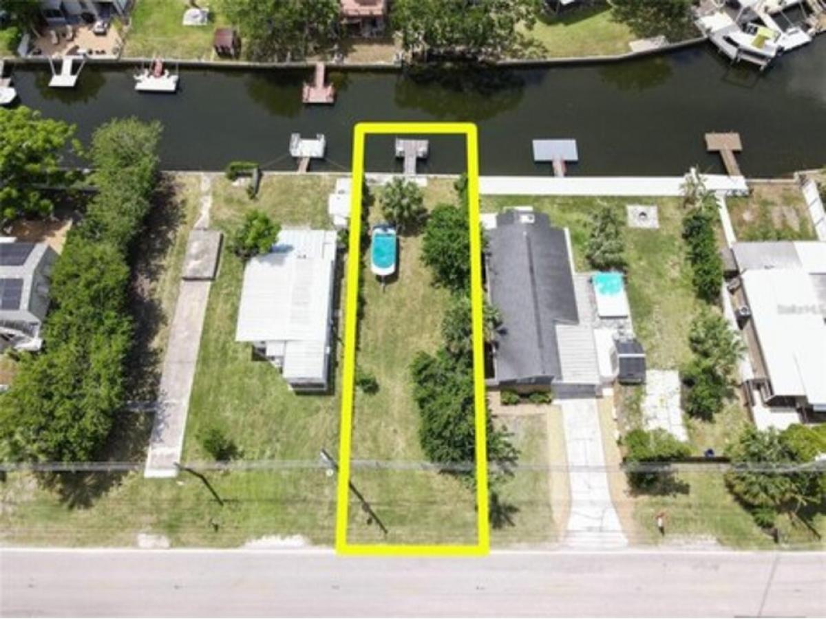 Picture of Residential Land For Sale in Hudson, Florida, United States