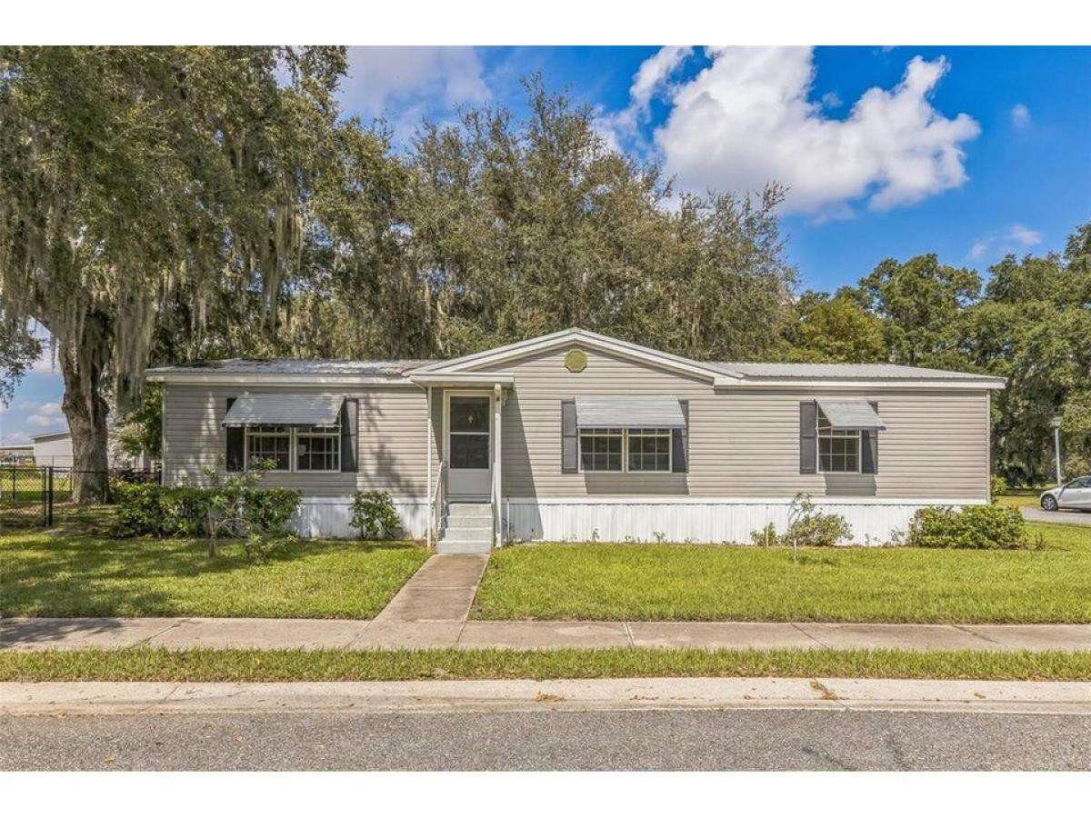 Picture of Home For Sale in Astatula, Florida, United States