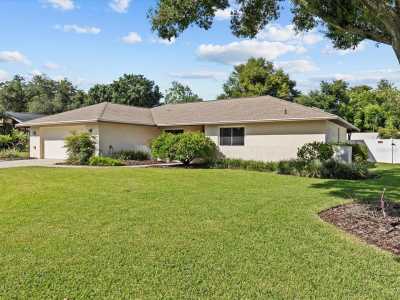 Home For Sale in Lakeland, Florida