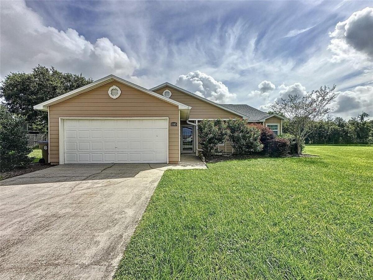 Picture of Home For Sale in Kissimmee, Florida, United States