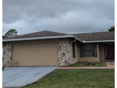 Home For Sale in Kissimmee, Florida