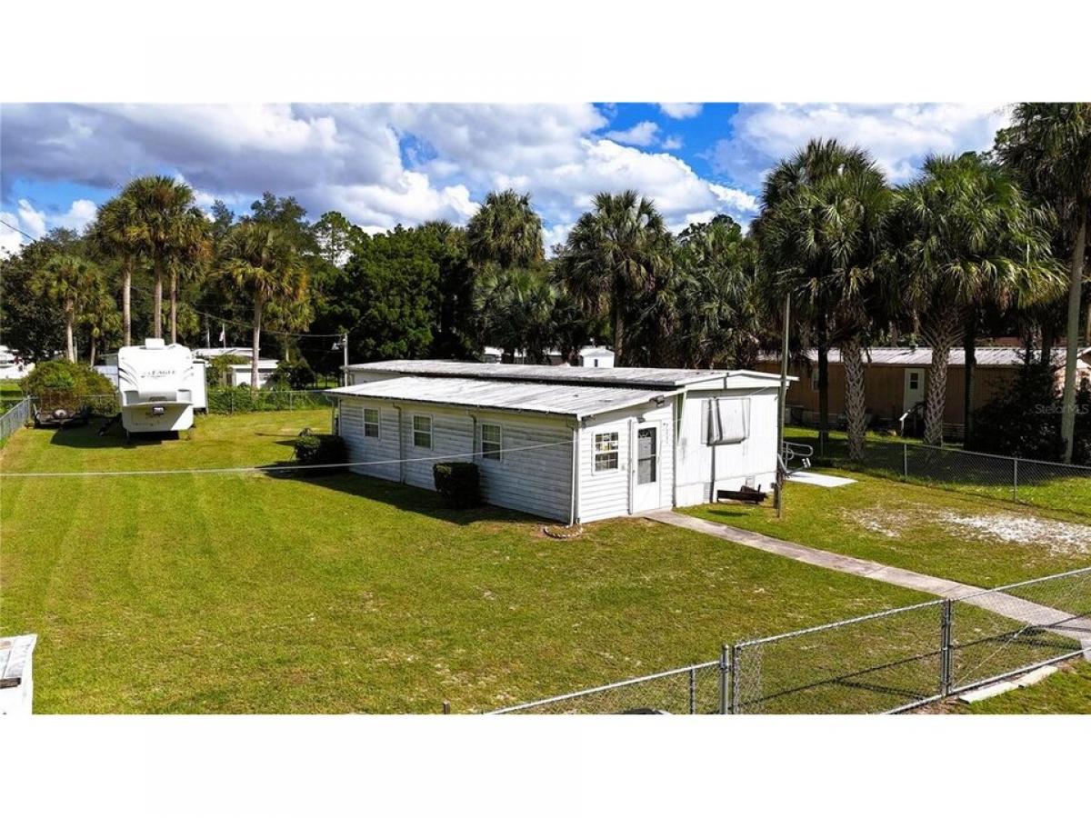 Picture of Home For Sale in Silver Springs, Florida, United States