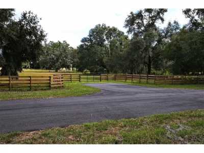 Residential Land For Sale in Reddick, Florida