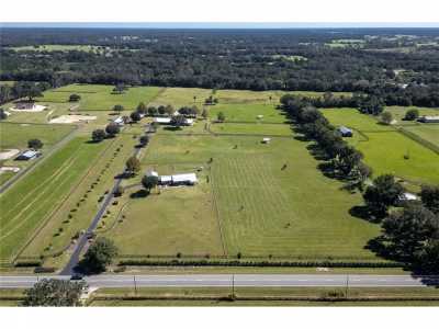 Home For Sale in Reddick, Florida