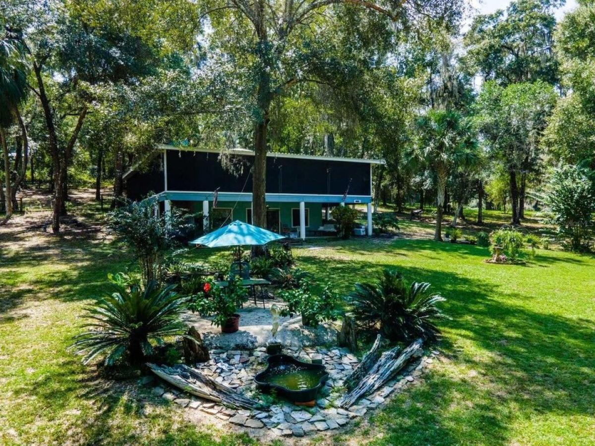 Picture of Home For Sale in Fort Mc Coy, Florida, United States