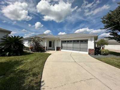 Home For Sale in Summerfield, Florida