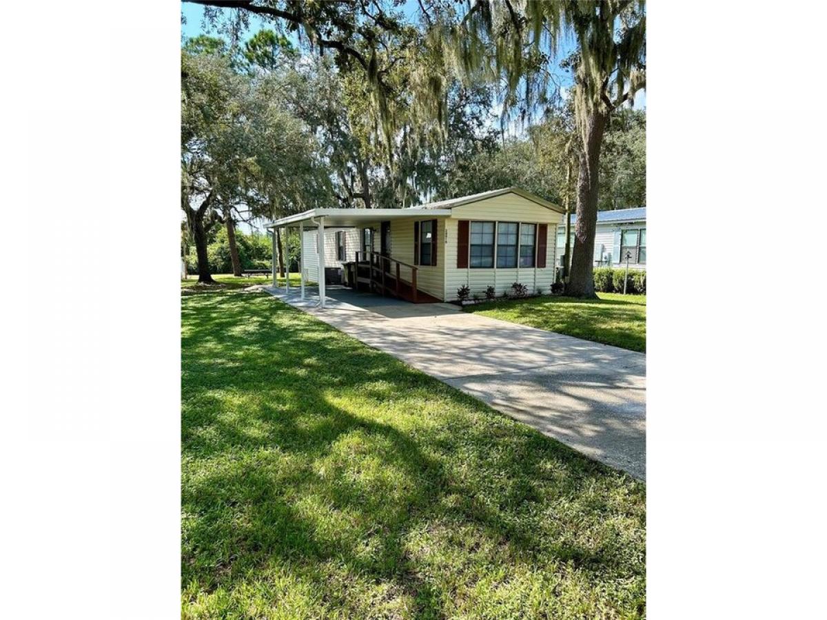 Picture of Home For Sale in Leesburg, Florida, United States