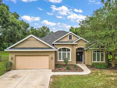 Home For Sale in Anthony, Florida