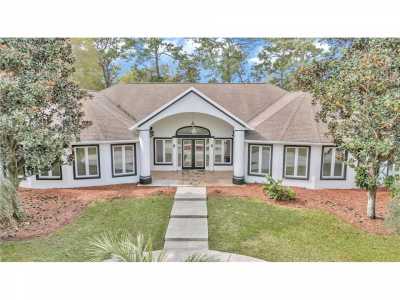 Home For Sale in Silver Springs, Florida