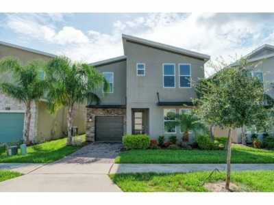 Home For Sale in Davenport, Florida