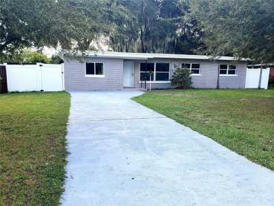 Home For Sale in Sanford, Florida