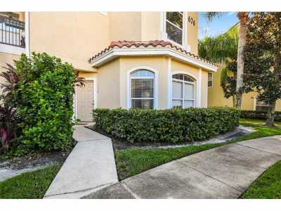 Home For Sale in Altamonte Springs, Florida