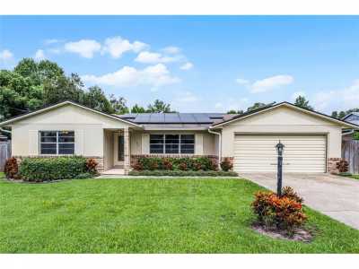 Home For Sale in Deltona, Florida