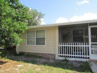 Home For Sale in Deltona, Florida