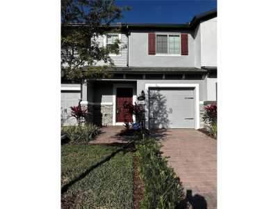 Home For Rent in Apopka, Florida