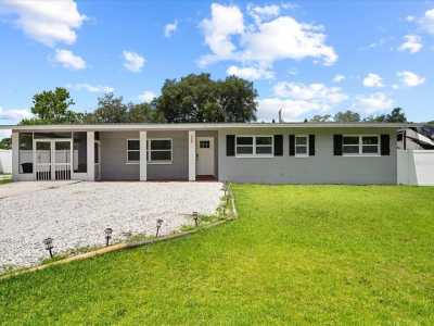 Home For Sale in Sanford, Florida