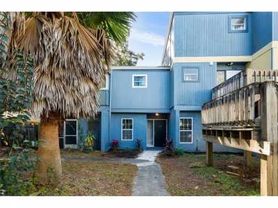 Home For Sale in Gainesville, Florida