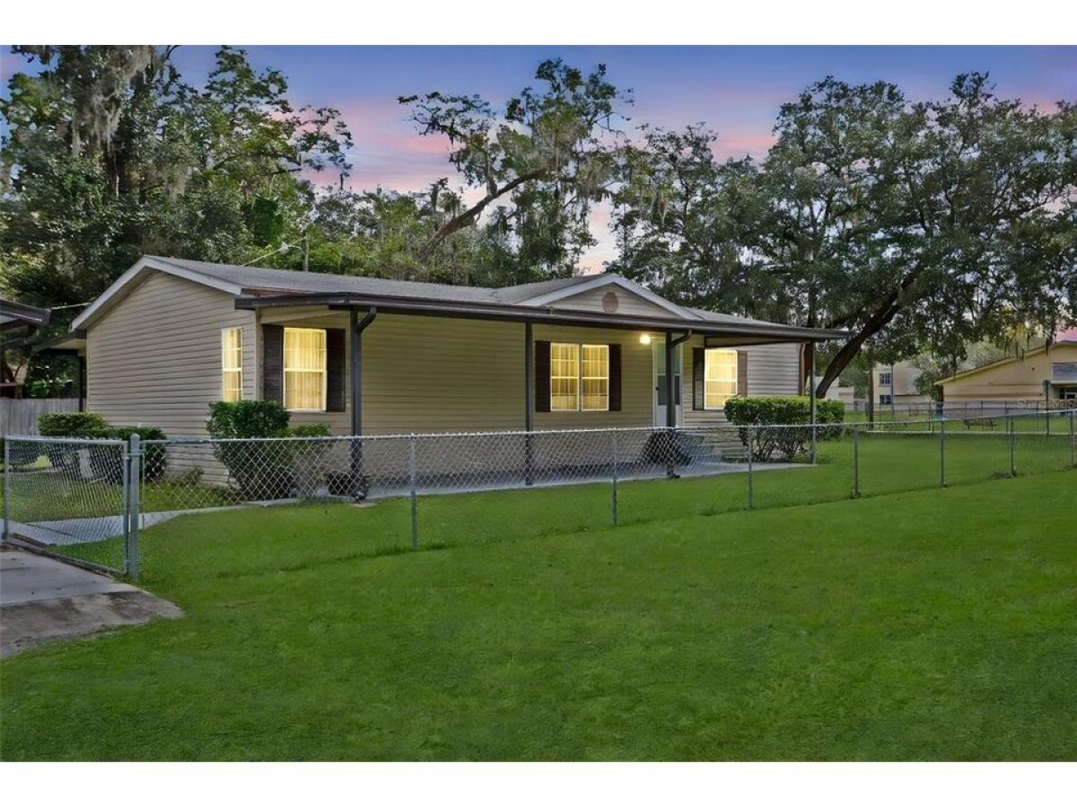 Picture of Home For Sale in Waldo, Florida, United States