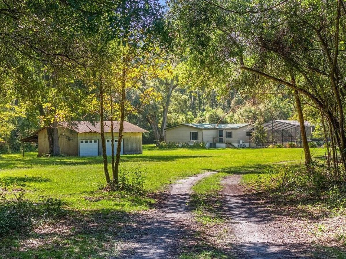 Picture of Home For Sale in Archer, Florida, United States