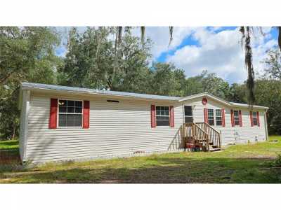 Home For Sale in Hawthorne, Florida