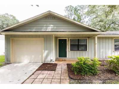 Home For Sale in Gainesville, Florida