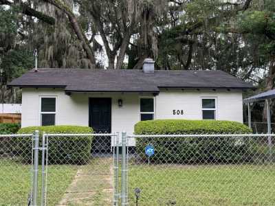 Home For Sale in Gainesville, Florida