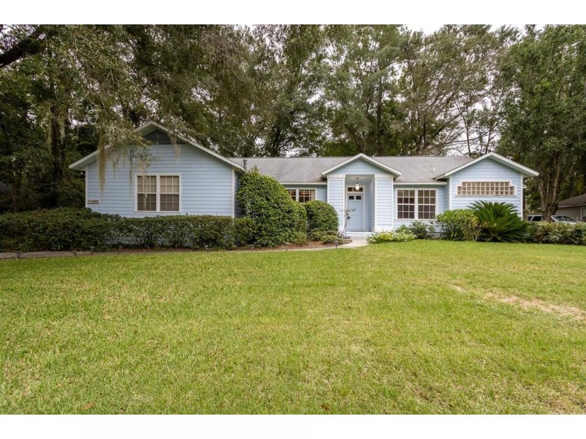 Picture of Home For Sale in Gainesville, Florida, United States