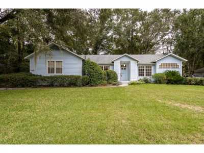 Home For Sale in Gainesville, Florida